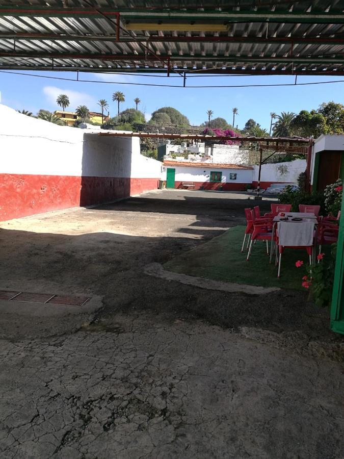 Residencia Los Conejos - Bike & Motorbike Las Palmas Exterior photo