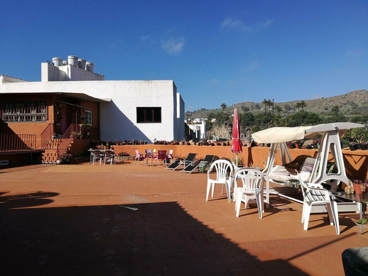 Residencia Los Conejos - Bike & Motorbike Las Palmas Exterior photo
