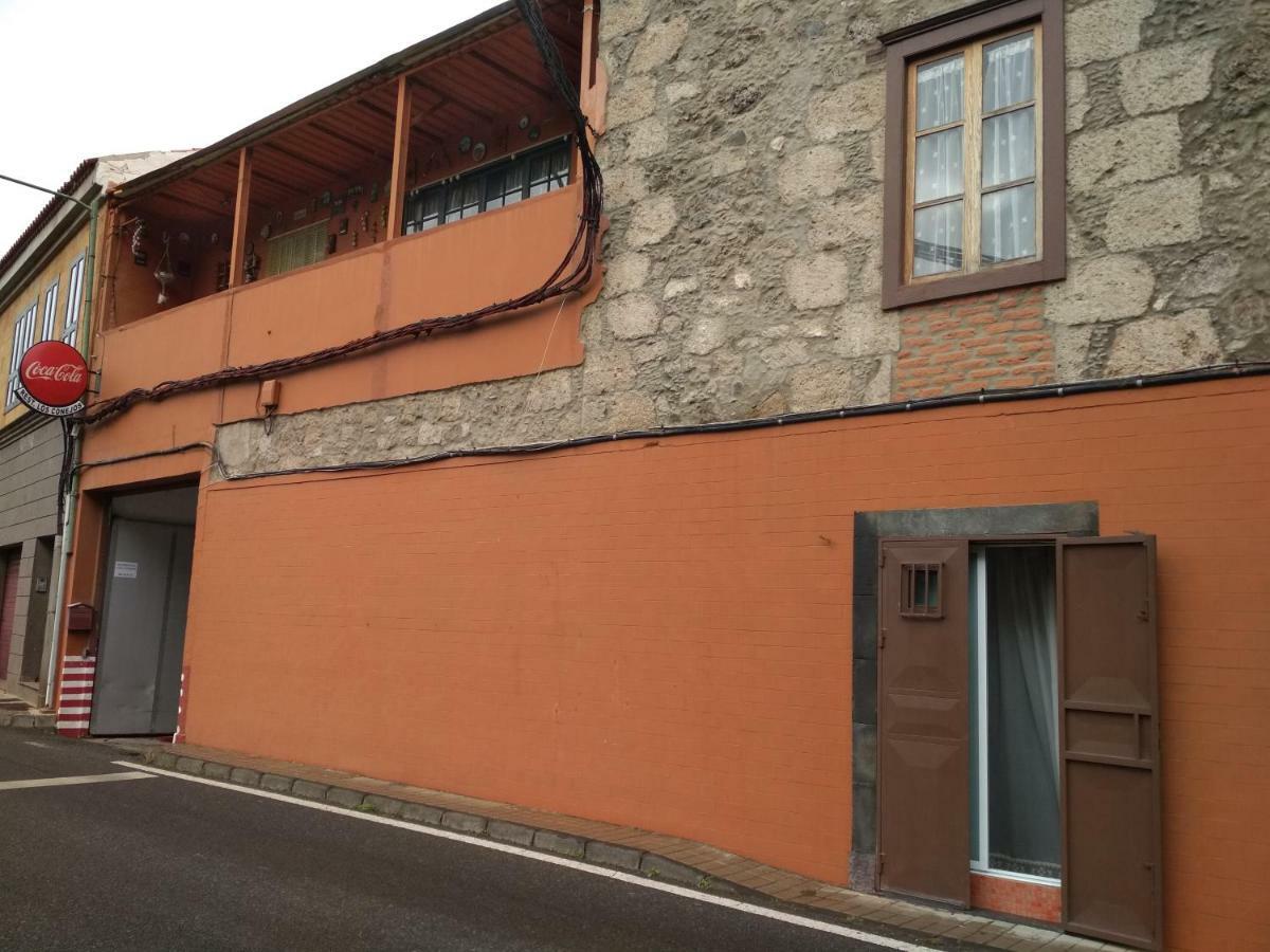 Residencia Los Conejos - Bike & Motorbike Las Palmas Exterior photo