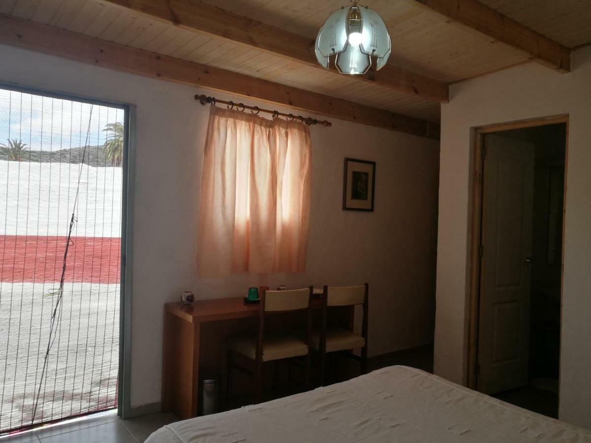 Residencia Los Conejos - Bike & Motorbike Las Palmas Exterior photo